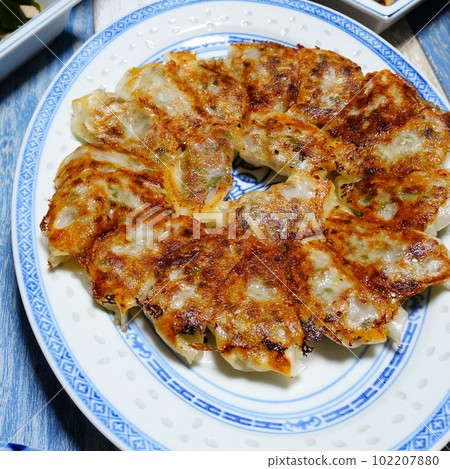 "Dumplings/Disc dumplings" "Dumplings/Disc dumplings" 102207880