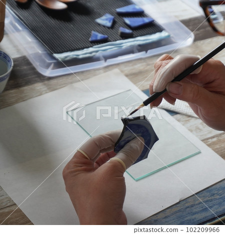 "Kintsugi/Work hand 8" "Kintsugi/Work hand 8" 102209966