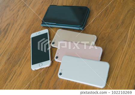 多個智能手機 102210269
