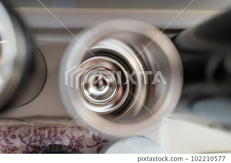 多個水瓶 102210577