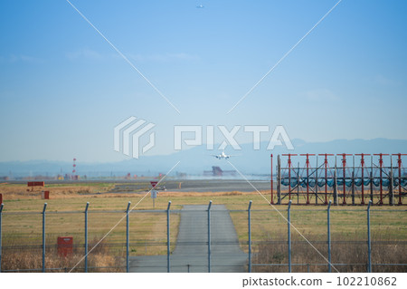 [從京濱島綠道公園看到的 16R 號跑道著陸] 102210862