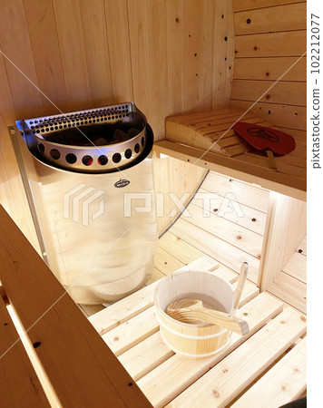 桑拿桶中的樓宇 102212077