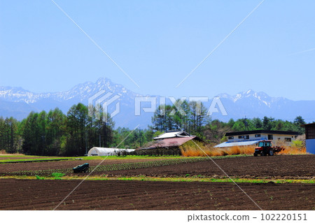 五月的八岳和南阿爾卑斯:美麗的八岳和南阿爾卑斯八嶽山麓和南阿爾卑斯 五月的八岳和南阿爾卑斯:美麗的八岳和南阿爾卑斯八嶽山麓和南阿爾卑斯 102220151