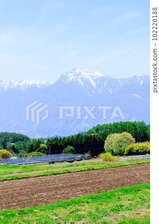 五月的八岳和南阿爾卑斯:美麗的八岳和南阿爾卑斯八嶽山麓和南阿爾卑斯 五月的八岳和南阿爾卑斯:美麗的八岳和南阿爾卑斯八嶽山麓和南阿爾卑斯 102220188
