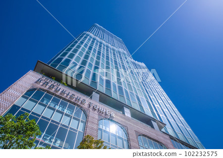 Tokyo cityscape in Japan Tokyu Kabukicho Tower opens 102232575
