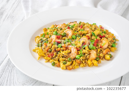 Portion of fried rice Portion of fried rice 102235677