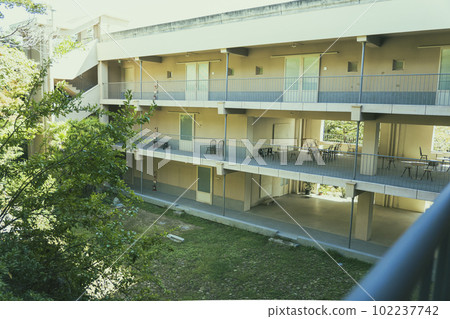 被大自然包圍的公寓 被大自然包圍的公寓 102237742