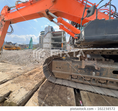 Construction machinery at the construction site 102238572