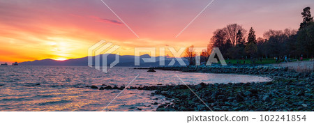 English Bay Beach in Downtown Vancouver, British Columbia, Canada. 102241854