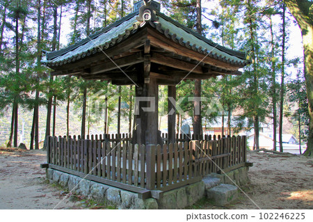 奈良縣指定有形民俗文化財產笠戶 102246225