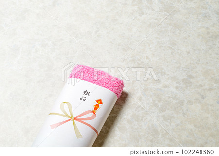 Gifts: Image of general gifts, prizes, and gifts Gifts: Image of general gifts, prizes, and gifts 102248360