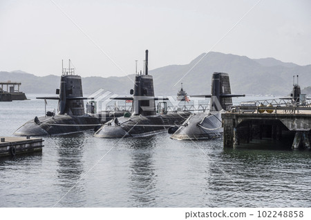 Port scenery seen from Kure City Park "Alley Karasukojima" Port scenery seen from Kure City Park "Alley Karasukojima" 102248858