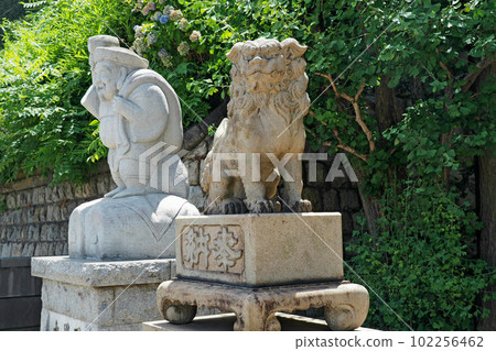 品川神社的 Komainu [東京都品川區] 102256462