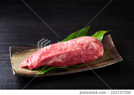 美式去皮牛舌 780g 美式去皮牛舌 780g 102257200