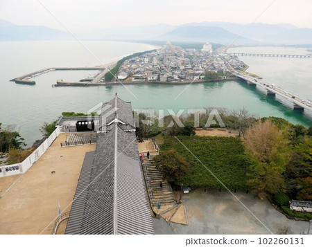 Maizuru Bridge and Higashi Karatsu seen from Karatsu Castle (Karatsu City, Saga Prefecture) 102260131
