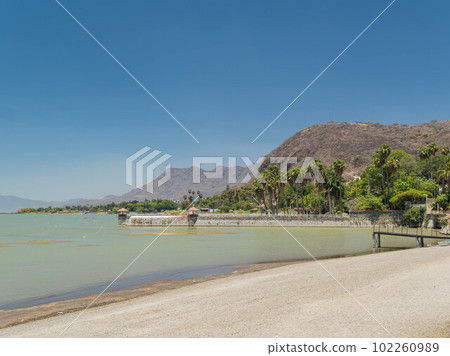 Beautiful landscape along La Vela Beautiful landscape along La Vela 102260989