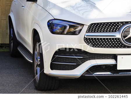 Import car image Mercedes-Benz GLC front mask Import car image Mercedes-Benz GLC front mask 102261445