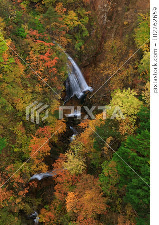 從磐梯妻天際線不動澤大橋看到的福島_Tsubakuro 溪谷 102262659