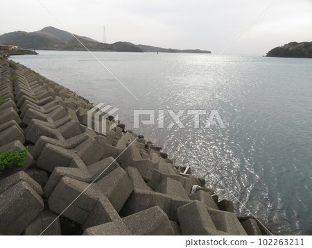 From Sakatejima to Toshijima and Sugashima (Mie Prefecture) 102263211