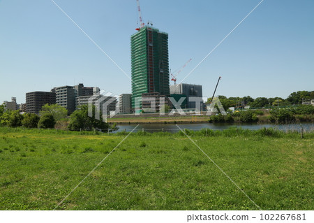 I walked along the Tsurumi River I walked along the Tsurumi River 102267681