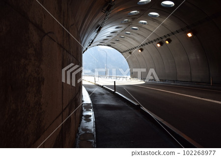 Coastal road shelter 102268977