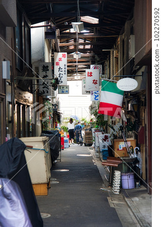 初音弘治 102270592