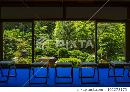 Gaunzan Sokuso-in Picture frame garden Season of fresh greenery (Higashiyama-ku, Kyoto) 102278173