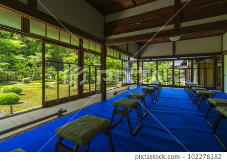 綠意盎然的季節——甘雲山速草院（京都市東山區） 102278182