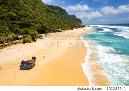 Aerial view of Nunggalan beach in Bali, Indonesia 102285841