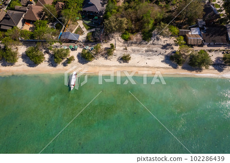 Aerial of Gili Trawangan beach in Lombok, Indonesia 102286439