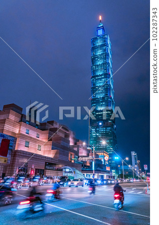 Taiwan 2023 Taipei 101 night view 102287343