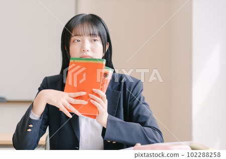 School girls studying in a cram school 102288258