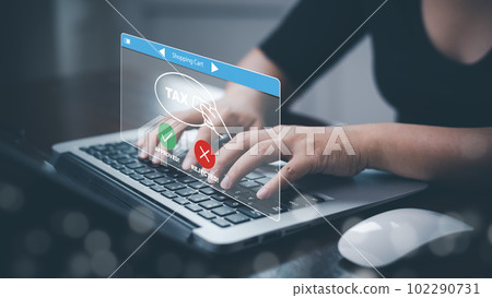 Smartphone with Online payment ,Hand touch banking online bill payment Approved concept button, credit card and network connection icon on business technology virtual screen background 102290731