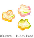 Flower-shaped wheat gluten in three colors 102291588
