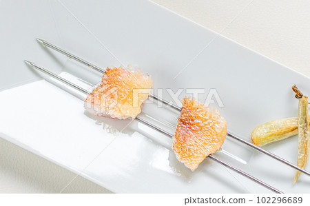 Matsukasa deep-fried skewers 102296689