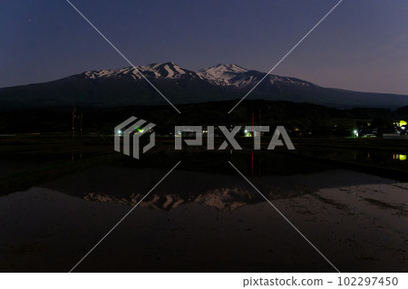 Mt. Chokai at night Mt. Chokai at night 102297450