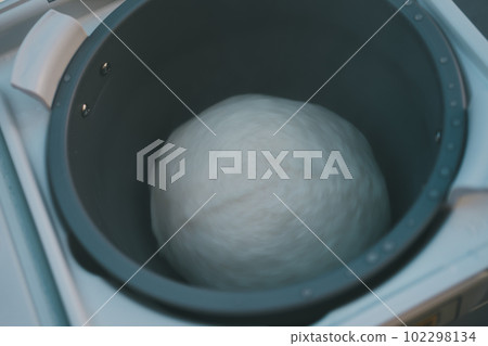 用麻糬搗碎機做麻糬 102298134