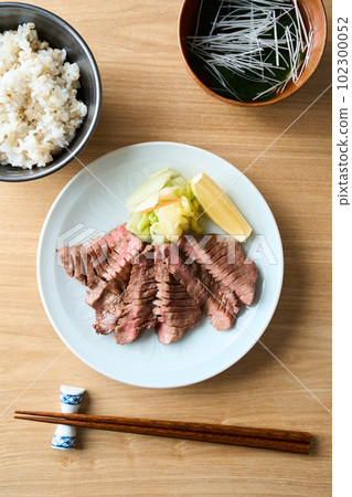 牛舌套餐 102300052