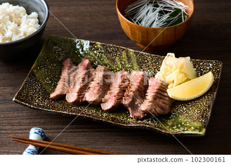 Beef tongue set meal Beef tongue set meal 102300161