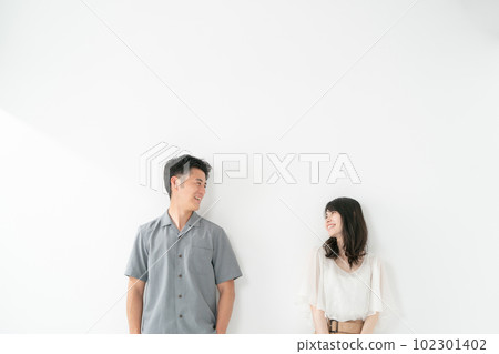 Couple man and woman good friends Couple man and woman good friends 102301402