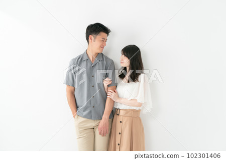 Couple man and woman good friends 102301406