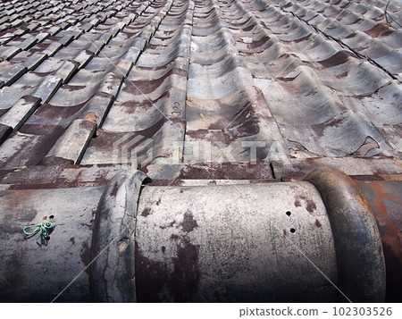 Tiled roof of old Japanese house Tiled roof of old Japanese house 102303526