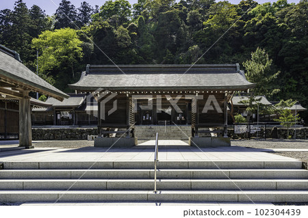 Sata Shrine, Zuishinmon Gate, Matsue City, Shimane Prefecture 102304439