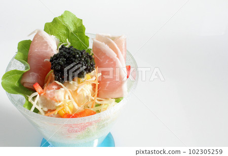 魚子醬火腿沙拉 102305259