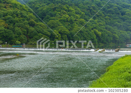 古京都、嵯峨嵐山之夏、桂川 102305280