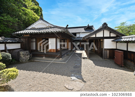 Former Yanagawa Residence Garden View Kii Fudoki Hill (Wakayama City, Wakayama Prefecture) 102306988