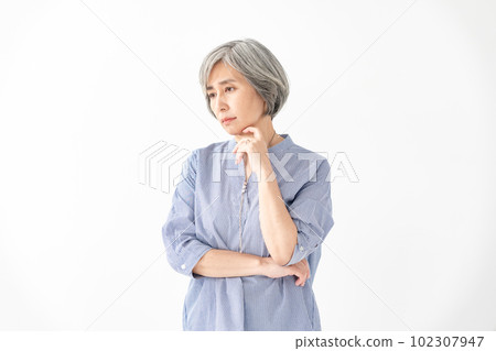 資深婦女擔心疲勞 102307947