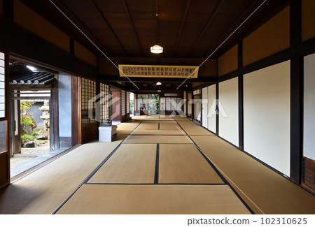 Inside the Miki Family Residence (Fukusaki Town, Kanzaki District, Hyogo Prefecture) Inside the Miki Family Residence (Fukusaki Town, Kanzaki District, Hyogo Prefecture) 102310625