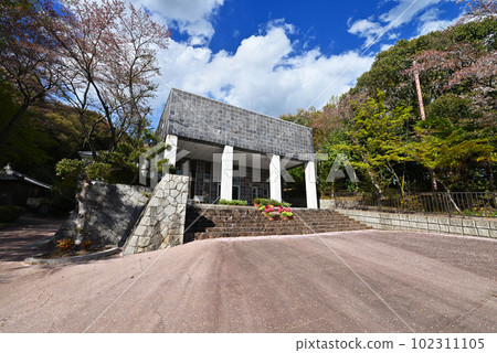 Fukusaki Municipal Kunio Yanagida and Matsuoka Family Memorial Hall (Fukusaki Town, Kanzaki District, Hyogo Prefecture) Fukusaki Municipal Kunio Yanagida and Matsuoka Family Memorial Hall (Fukusaki Town, Kanzaki District, Hyogo Prefecture) 102311105
