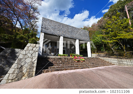Fukusaki Municipal Kunio Yanagida and Matsuoka Family Memorial Hall (Fukusaki Town, Kanzaki District, Hyogo Prefecture) 102311106